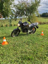 HONDA CB 125 F